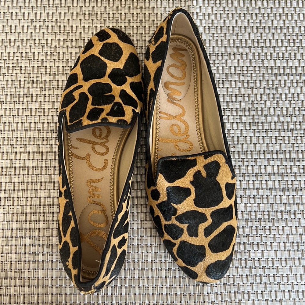 Lightly worn Sam Edelman loafer